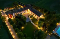 La Corte San Lorenzo Các khách sạn gần Oratorio Casa del Giovane