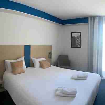 Logis Hôtel Le Lion d'Or Rooms