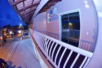 Pousada Recanto Das Cores Hotels in Penha