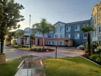 Spark by Hilton Redlands Hotels in Highland
