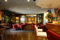 Hotel Maxim - bar