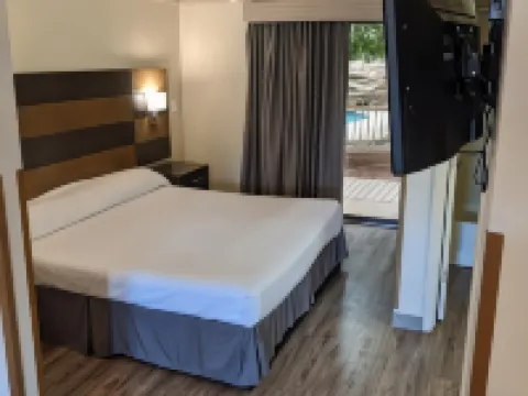 中庭旅館 斯托克頓堡酒店