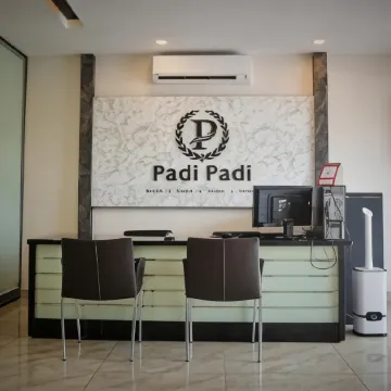 Padi Padi Hotel