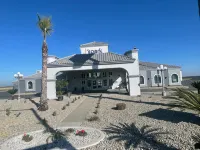 Spark by Hilton Santa Nella Hotels in Merced County