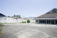 RedDoorz Plus near Pelabuhan Bitung