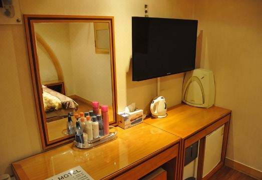 4. 모텔대하..