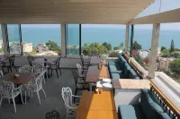Port Marina Hotel