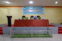 RedDoorz Near Citraland Waterpark Kendari Hoteles en Kambu