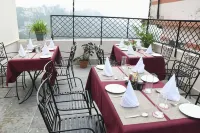 Auckland Hotel and Restaurant Near Mall Road Hotels in Shimla