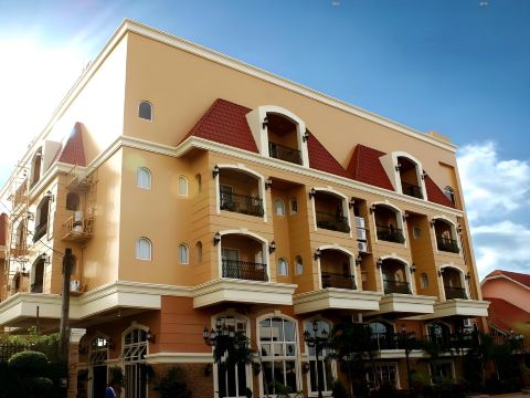 Villa Caceres Hotel