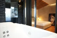 ラ スイート ブティック ホテル