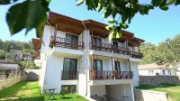 Akcapinar Korfez Butik Otel فنادق في Camlikoy