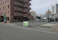 Hamamatsu Hotel - parkir