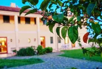 Il Paradello Albergo Ristorante Hotels in Porto Viro