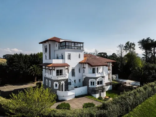 Résidence Château d'Acotz - Appartements Avec Piscine à 300m des Plages & Océan