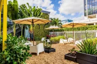 Up Midtown Hotels near Wynwood