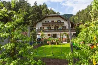 Residence Obermoarhof - Family Apartments with Pool & Playground 키에네스 호텔