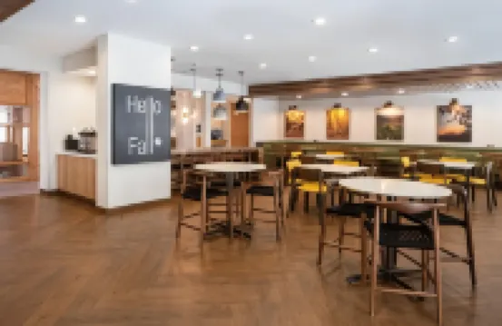 Fairfield Inn & Suites Pensacola Pine Forest 彭薩科拉酒店