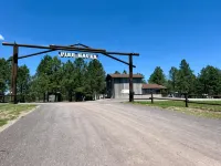Pine Haven Lodging Hotels in Mount Rushmore UT