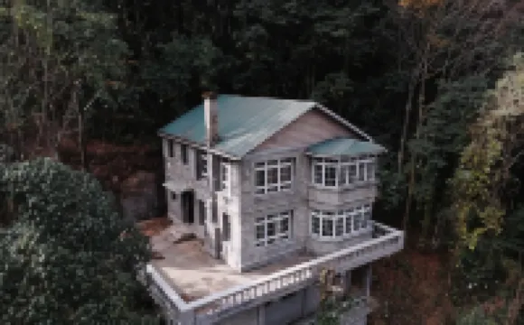 Trippers Hostel Hotels in 