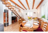 Apartments Lučić Hoteles en Omiš