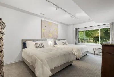 Charming 2-bedroom apartment nestled in nature behind the Broadmoor Hotel. Hotels near Cheyenne Mountain Zoo