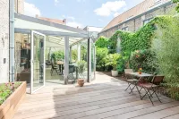 Hotel Montovani Hotels near Gemeentehuis Varsenare