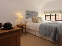 Barton B&B Các khách sạn gần Barton Marina