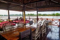 Mr Tho's Bungalows Hotels in Khon