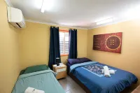 1770 Beachside Backpacker Hotels in Agnes Water