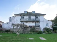 Ranscombe House - 4-Star