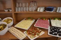 Marka Hotel - Aamiainen