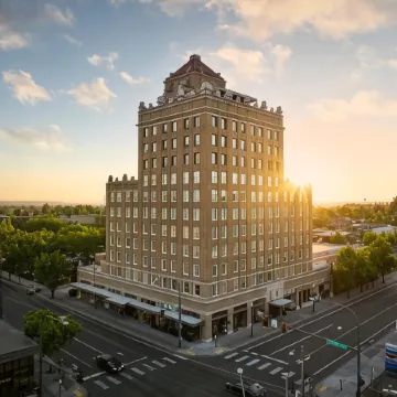 Marcus Whitman Hotel