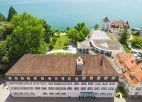 Bad Hotel Überlingen Hotels near Yolanda - Plastik von Miriam Lenk