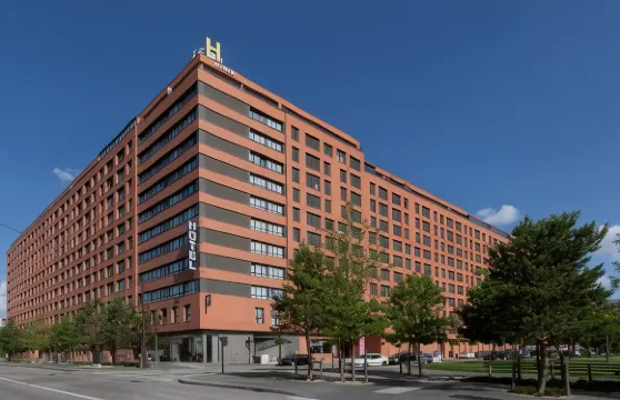 布勒瓦布爾戈斯酒店