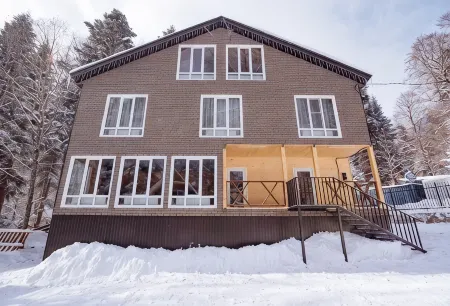 Hotel Brusnika Recreation Center Отели в г. Зеленчукский район