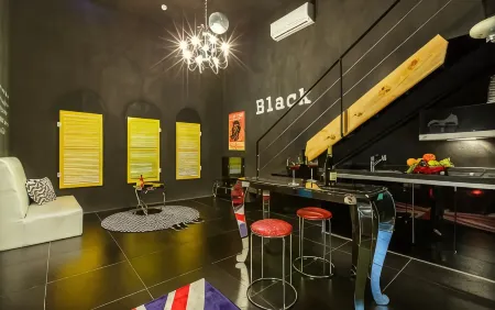 Chuncheon Pier Star Pension Отели рядом с достопримечательностью «Jade Garden»