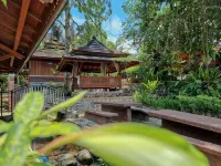 Green Tropical Village Hotels in Tanjung Pandan