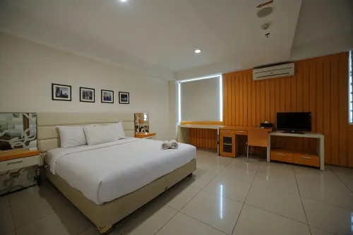 High Point Surabaya Hotel a Wonocolo