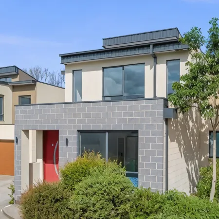Apollo Bay Seal Apartments