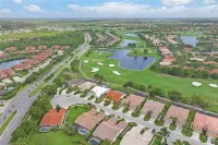 Welcome to Calumet Reserve, Lely Resort. Perfect for escaping the winter months.