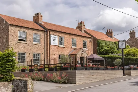 Plum and Partridge Husthwaite Отели в г. Хастуэйт