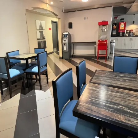 Best Western Plus Jackson Downtown-Coliseum