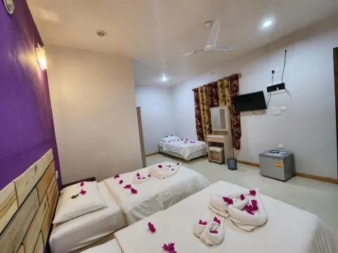 Jerrys Dive Lodge Rasdhoo Hotel di Rasdhoo