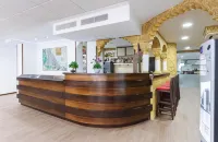 Hotel El Tajo & Spa - ที่มีบาร์