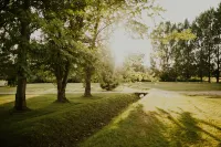 Cheerful Country Cottage - 3-Star