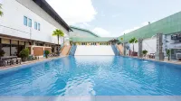 Bumi Senyiur Hotel - Pools