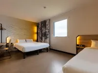 B&B HOTEL Valenciennes Onnaing Hôtels à : Onnaing