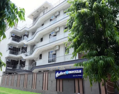 Radiant Blu Hotels Sec-70 - เปิดใหม่