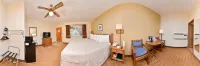 Thunderbird Lodge